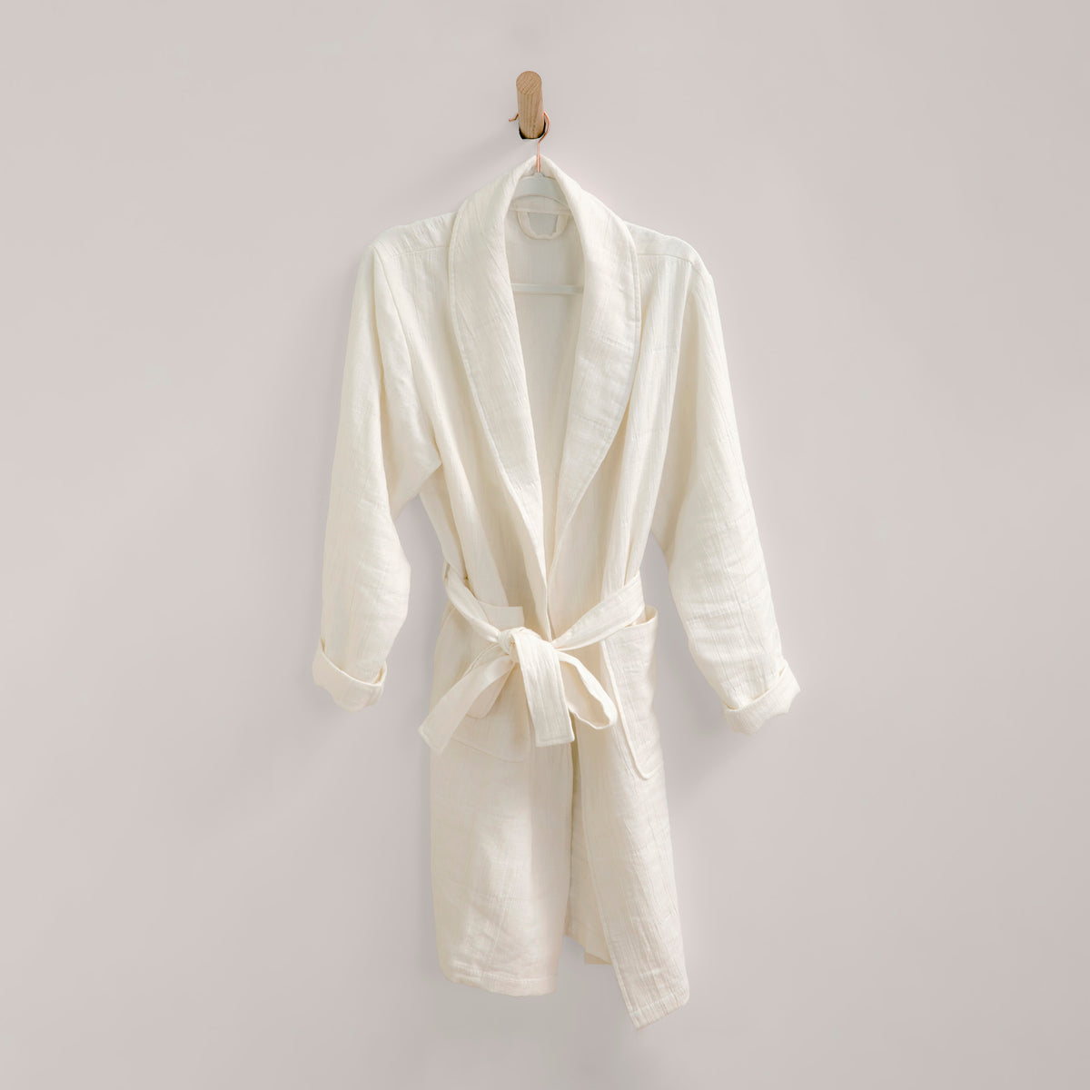 Dr. Weil Featherweight Robe