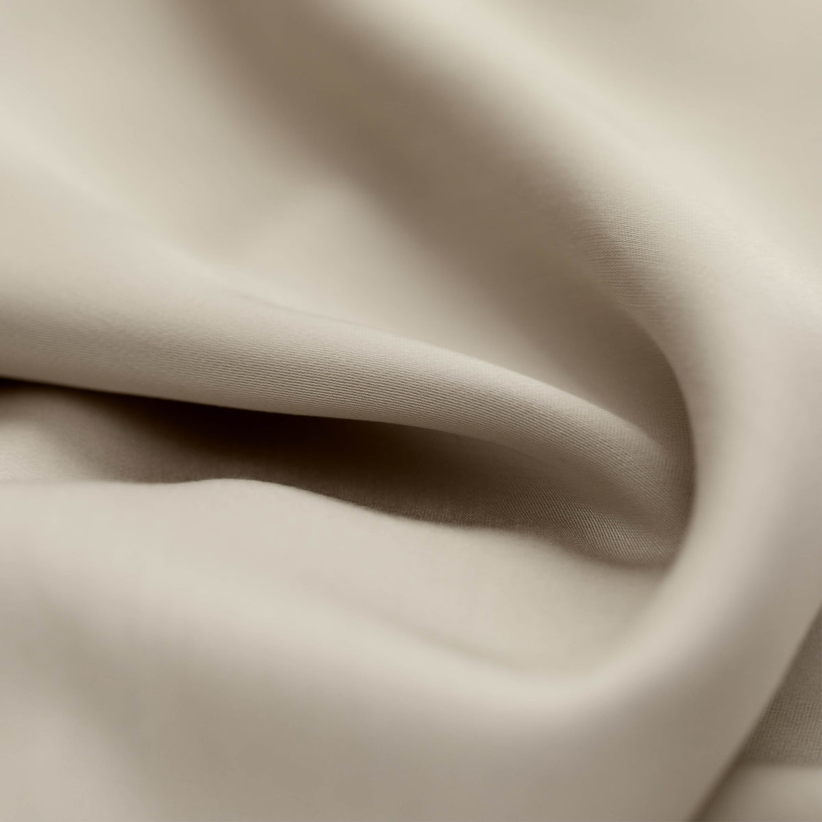 Close-up image of Ivory Recovery Viscose fabric