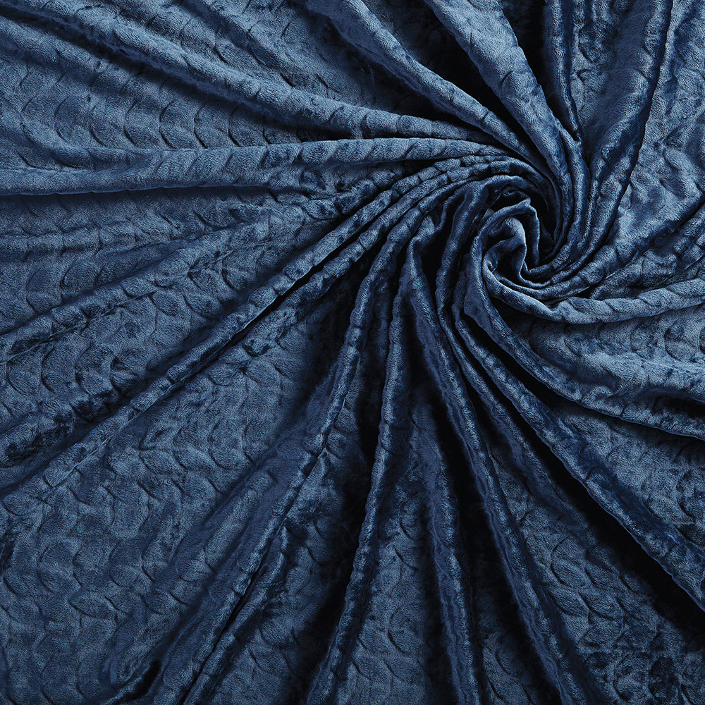 Close-up image of the Midnight Weighted Blanket Cover 
