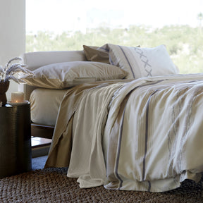 Dr. Weil Ridgeback Coverlet