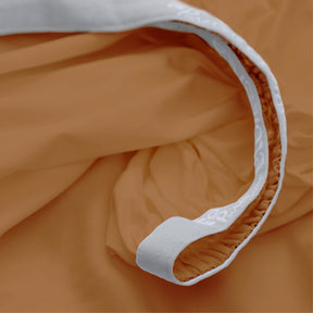 Image showcasing the Precision-Fit® elastic band on the bottom of a Clay Recovery Viscose fitted sheet